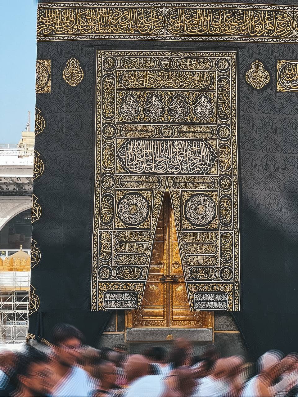 باقه  3 ليالي في جدة مع النقل و زيارة لمكة فردين